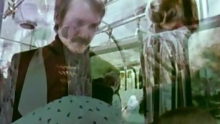 თეთრ წინდებში სექსის ...