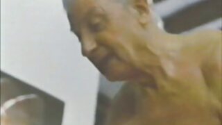 უსირცხვილო ქალიშვილი ...